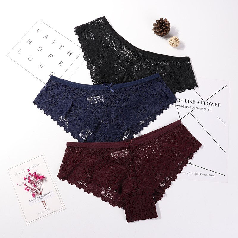 Sexy Lace Panties - 3-piece set 