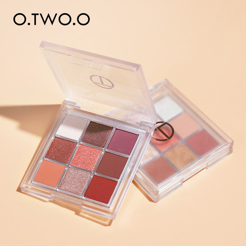 O.TWO.O Eyeshadow Palette - 09 Colors