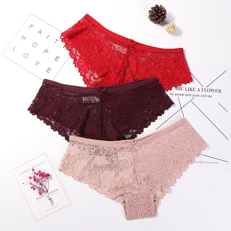 Sexy Lace Panties - 3-piece set 