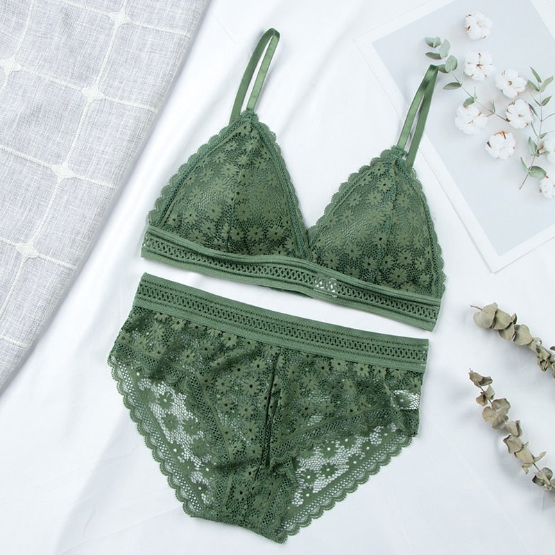 Fancy Lace Lingerie Set 