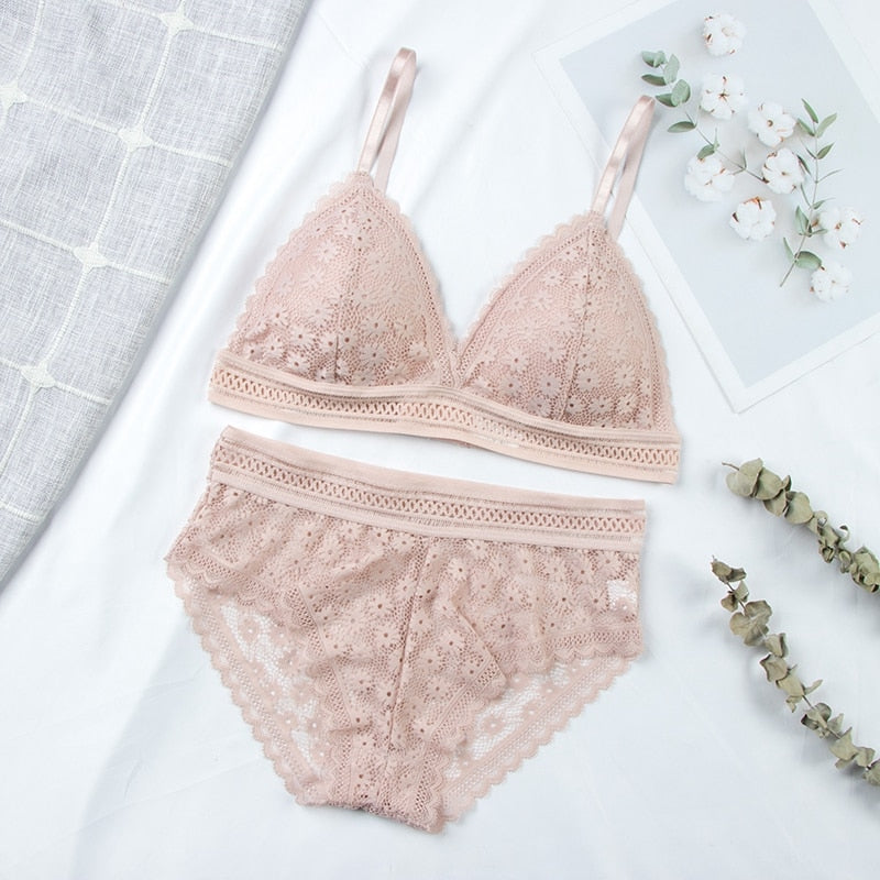 Fancy Lace Lingerie Set 