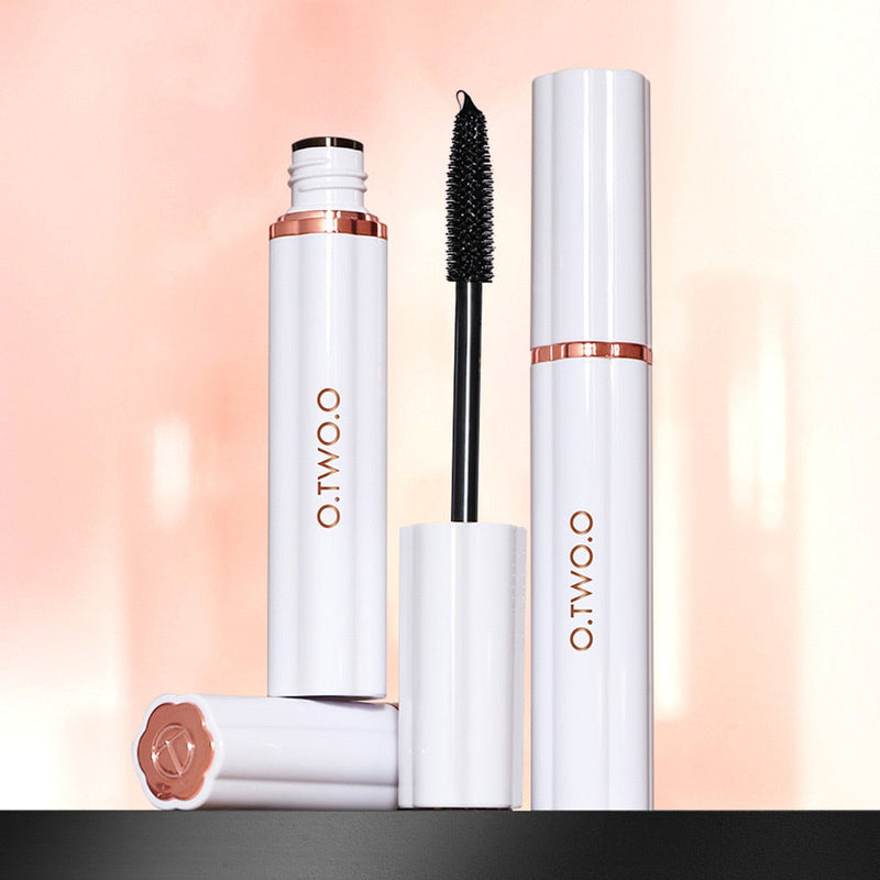 O.TWO.O Mascara - Curls and Lengthens 