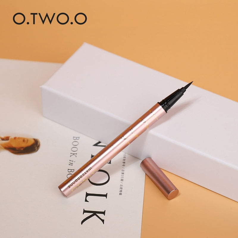 O.TWO.O Waterproof Eyeliner Pen