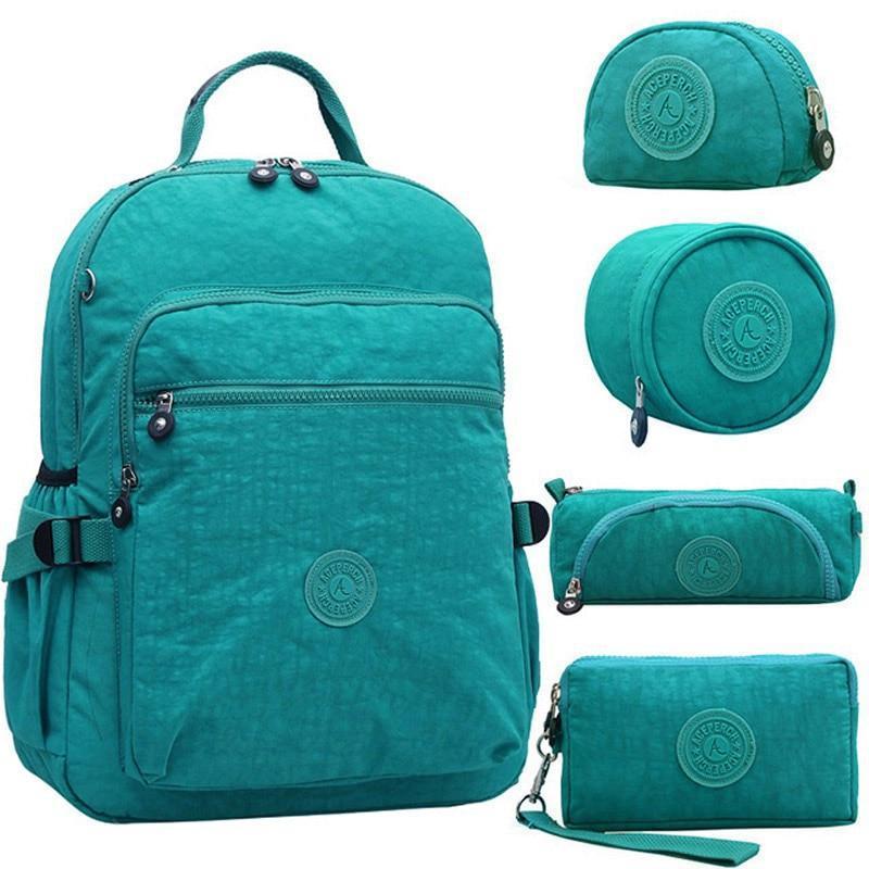 Aceperch Backpack and Toiletries Set